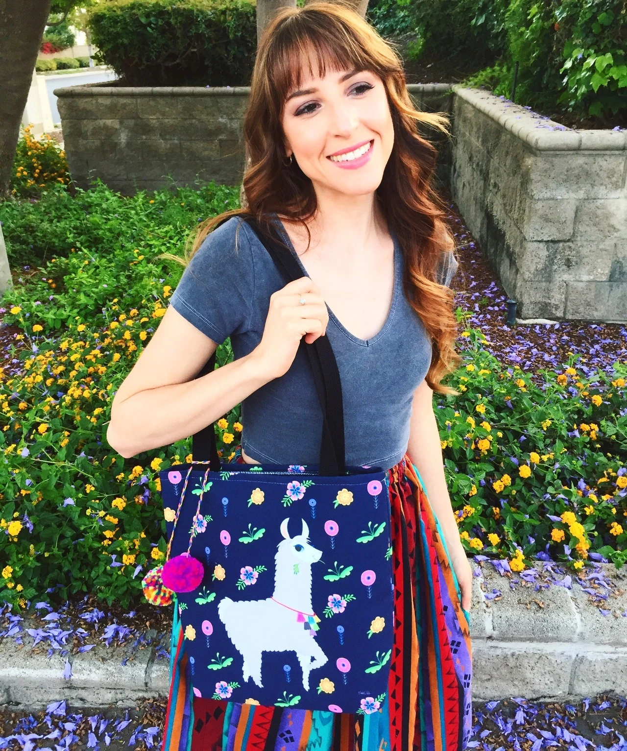 Lulee Llama Tote Bag
now available! https://society6.com/noelillart