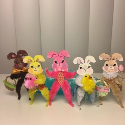 A week late, but I made these #vintage style #pipe-cleaner #Easter Bunnies #DIY #crafting #bunny #cute